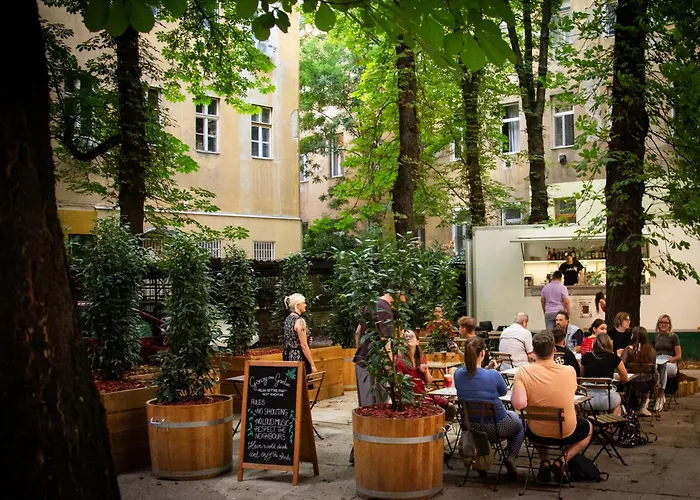 Flow Spaces Budapeszt